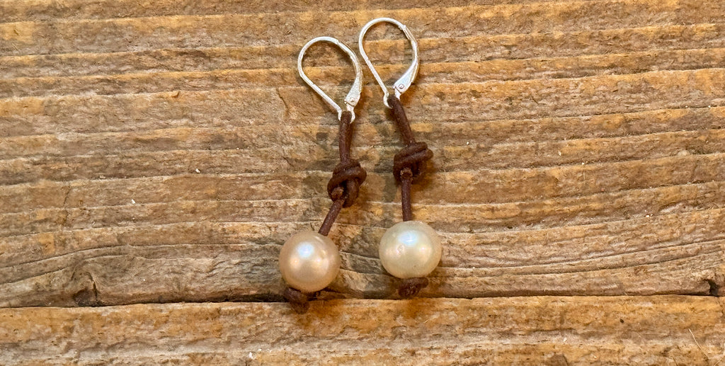 Blush Pearl Simplicity